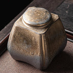 Geometric metalic urn